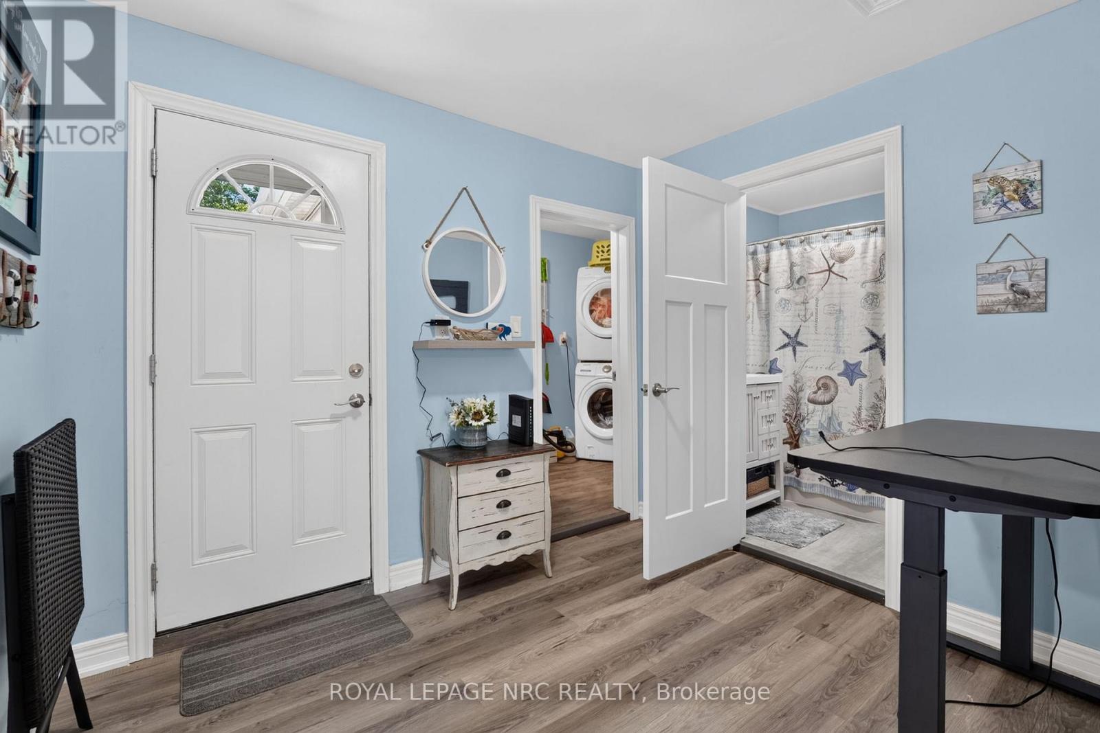 404 LAKEWOOD AVENUE - 12