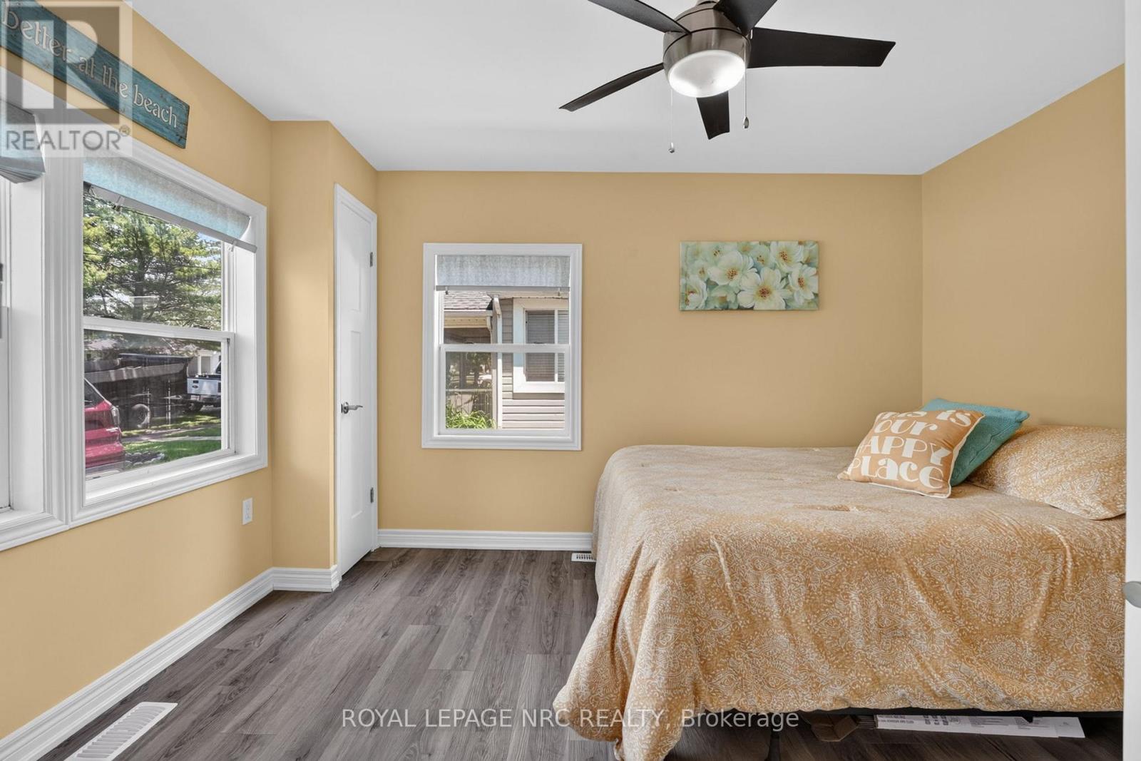 404 LAKEWOOD AVENUE - 25