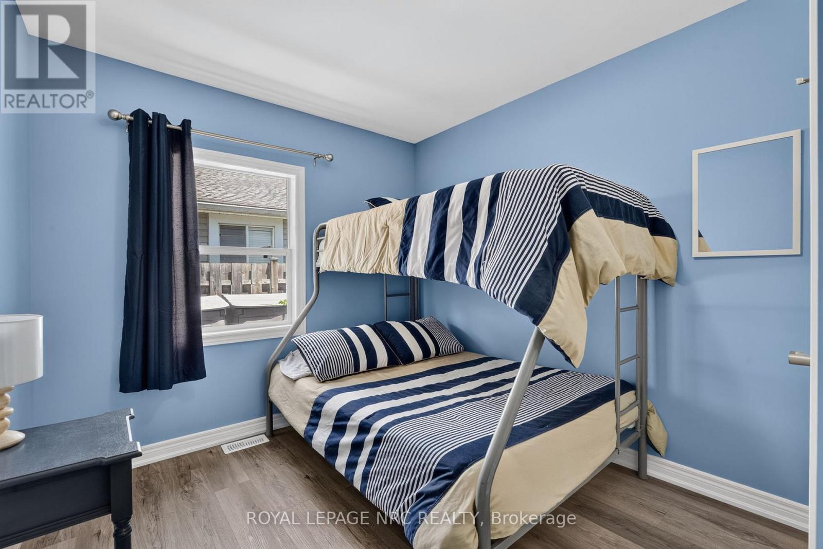 404 LAKEWOOD AVENUE - 29