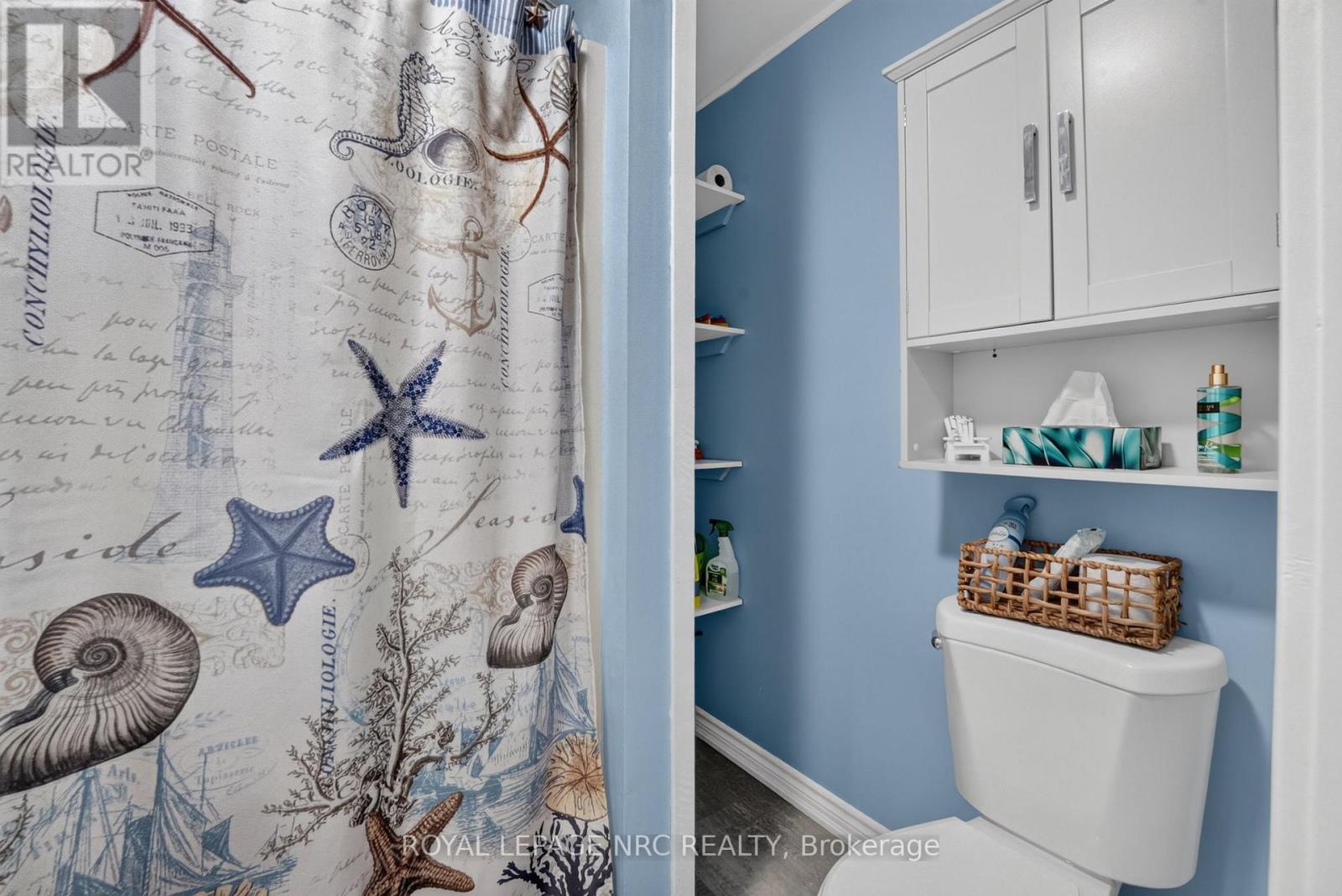 404 LAKEWOOD AVENUE - 31