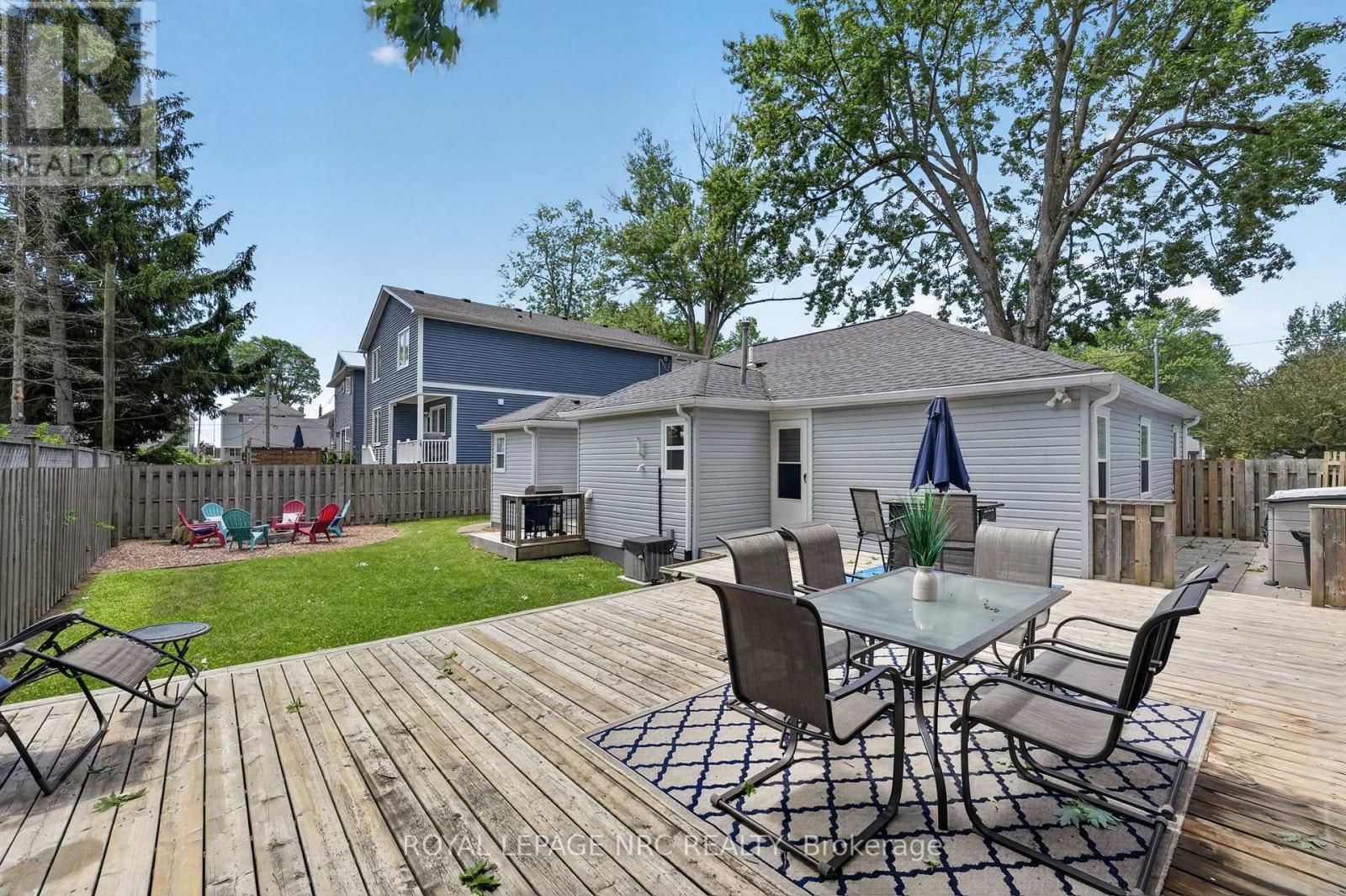 404 LAKEWOOD AVENUE - 37