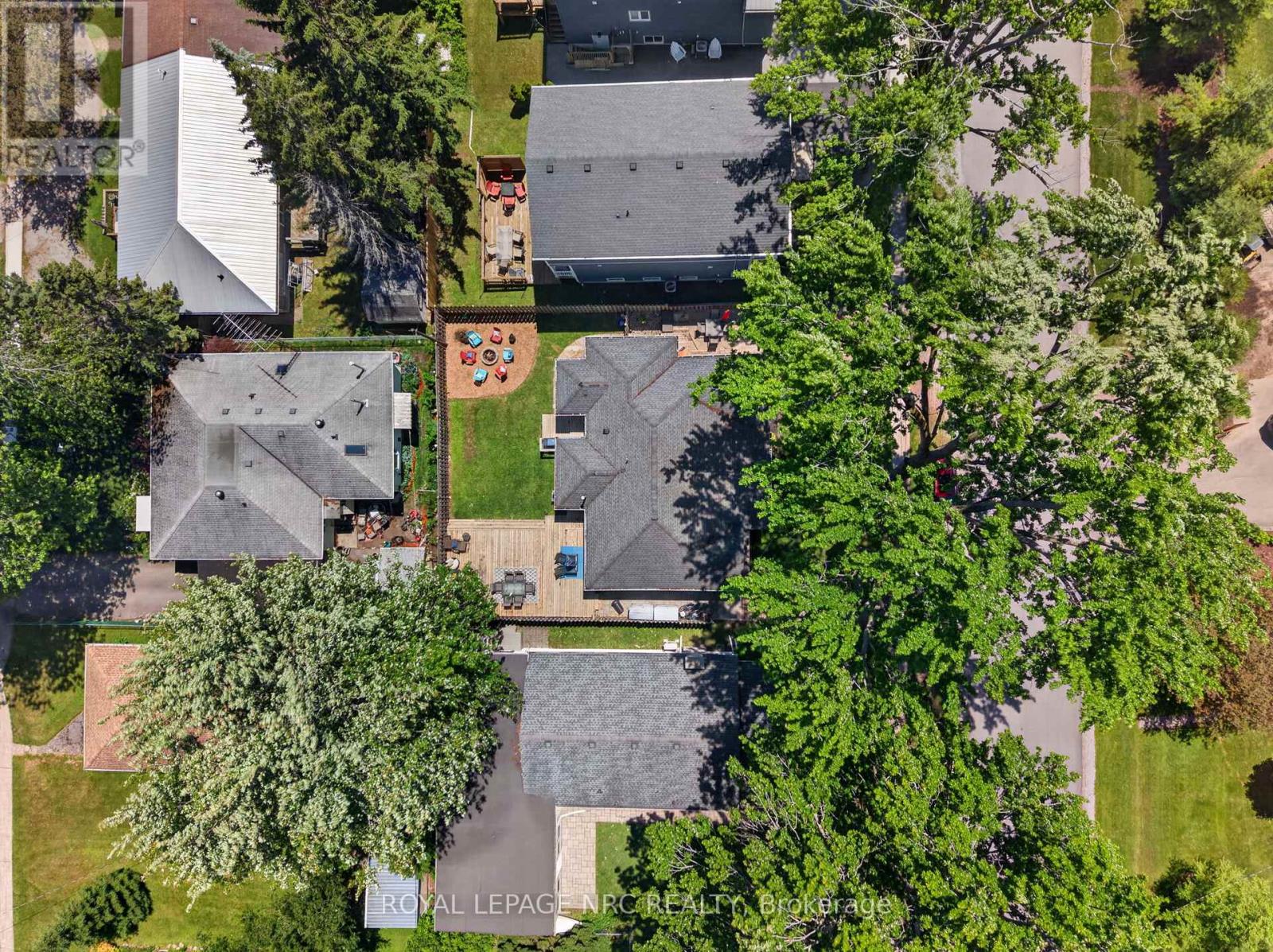 404 LAKEWOOD AVENUE - 44