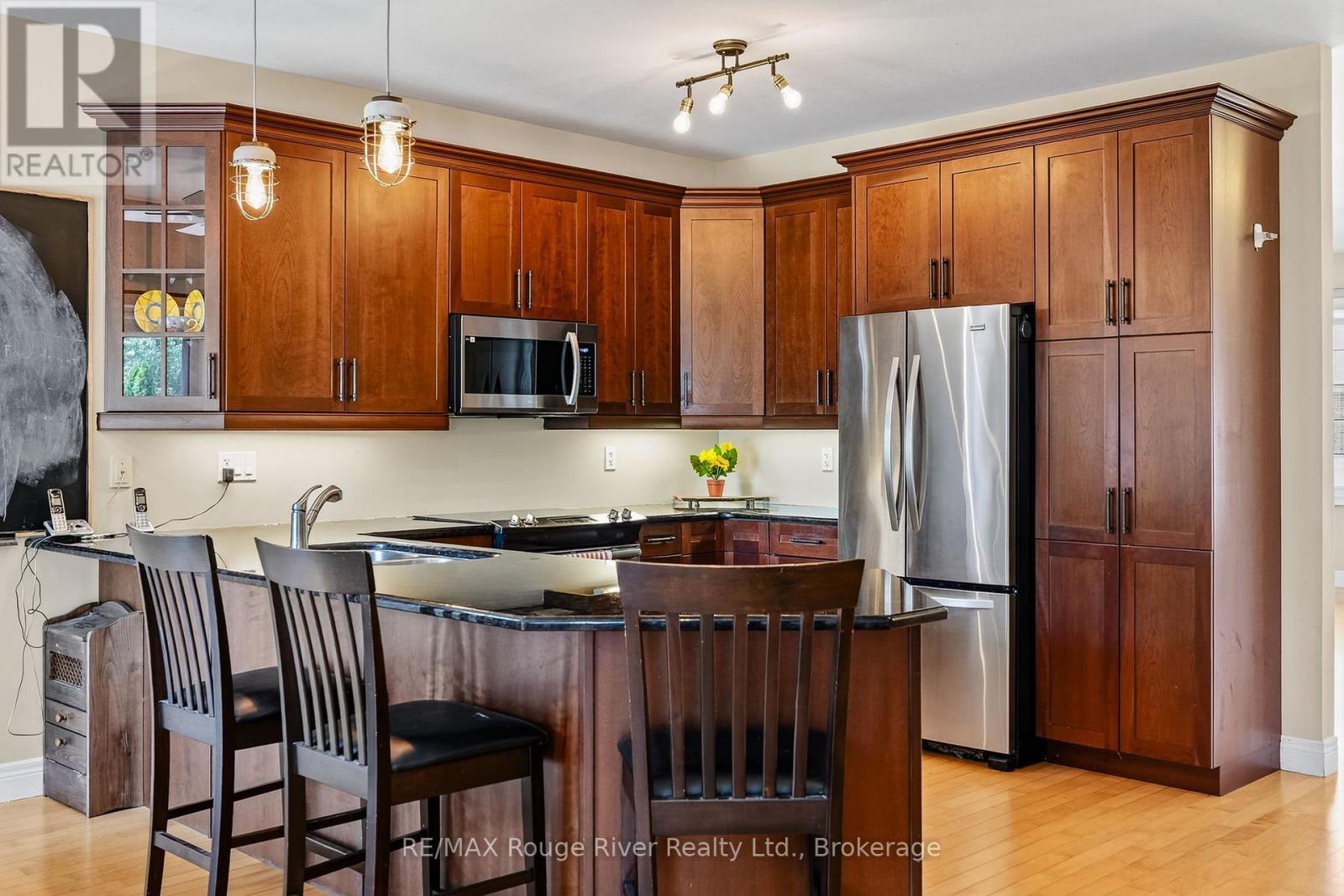 496 FOOTE CRESCENT - 12
