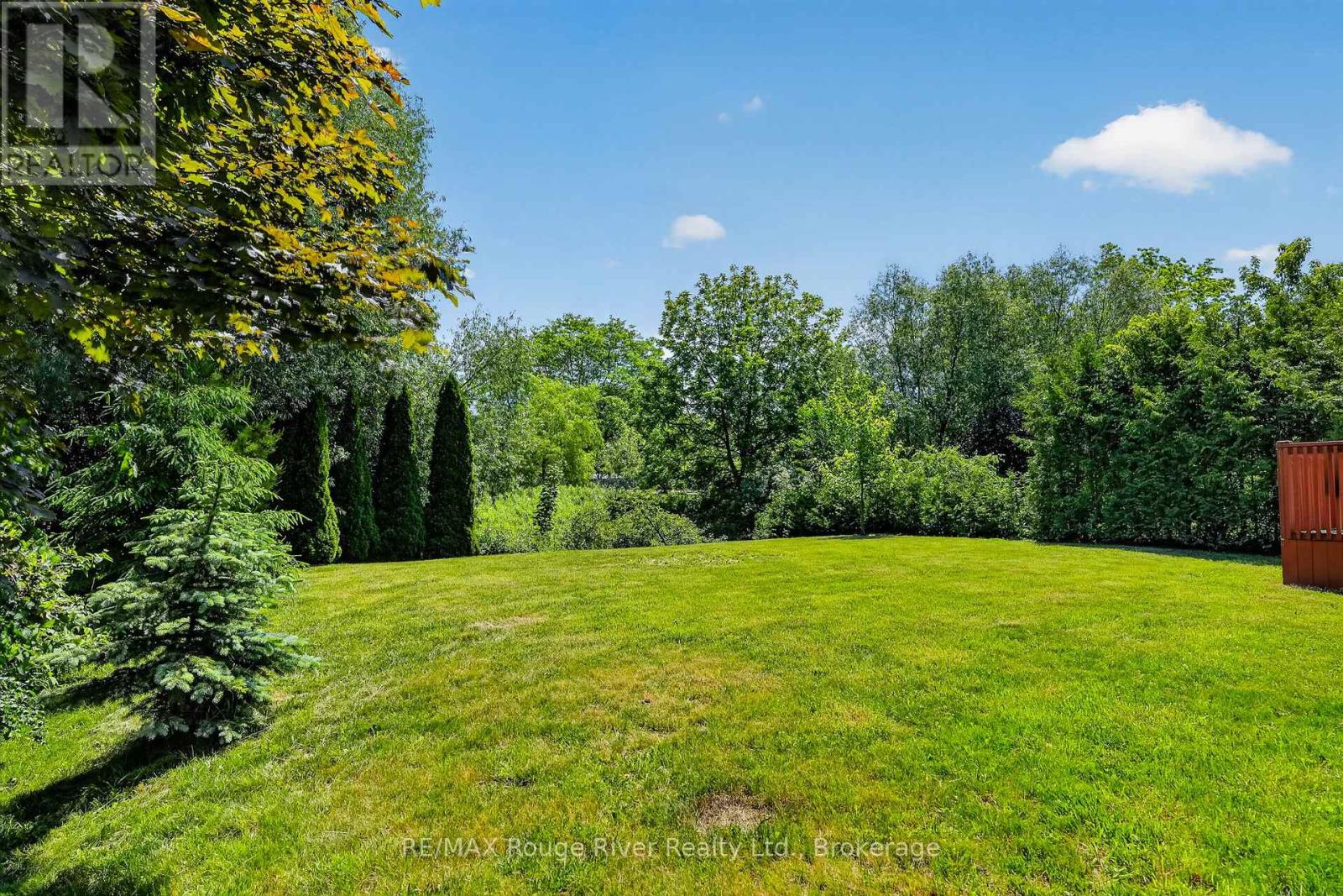 496 FOOTE CRESCENT - 43