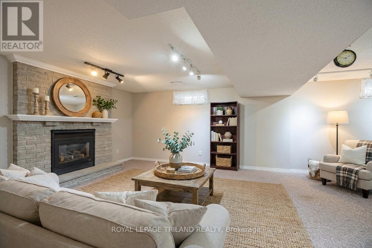 31 NEAL AVENUE - 18