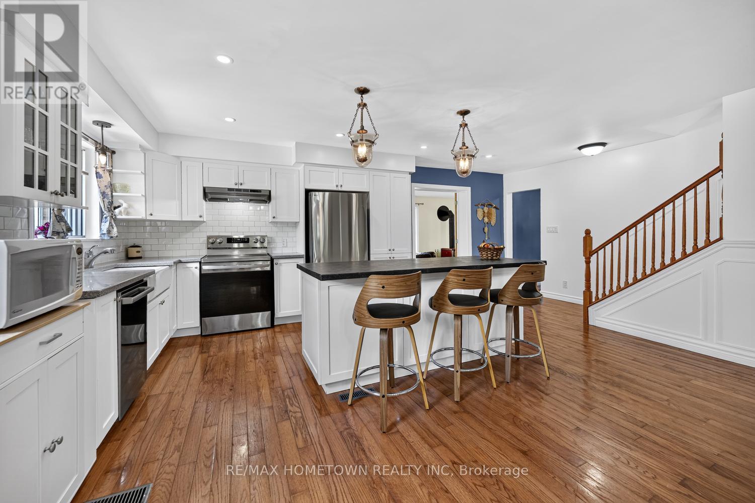 8110 WILTSIE ROAD - 20