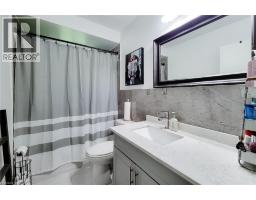 12 Maitland Avenue, Hamilton, ON L9A3J3 Photo 33