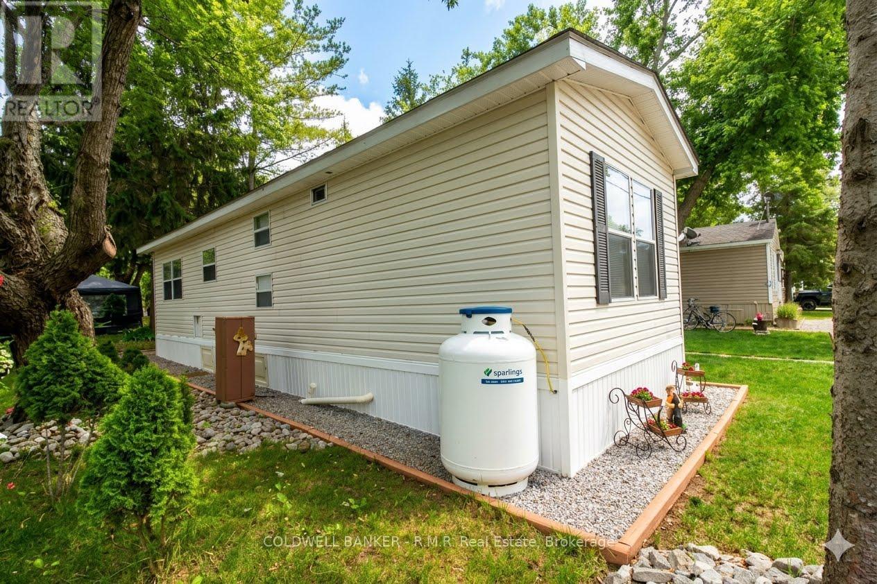 #83 2152 COUNTY ROAD 36 - 26