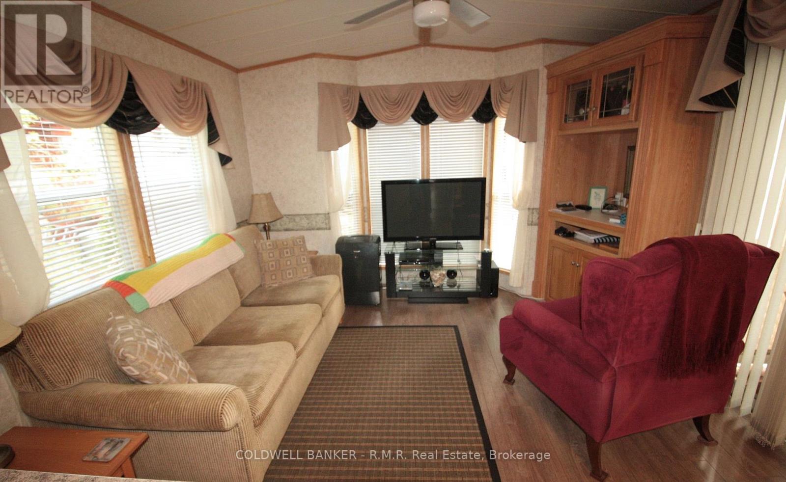 #83 2152 COUNTY ROAD 36 - 9