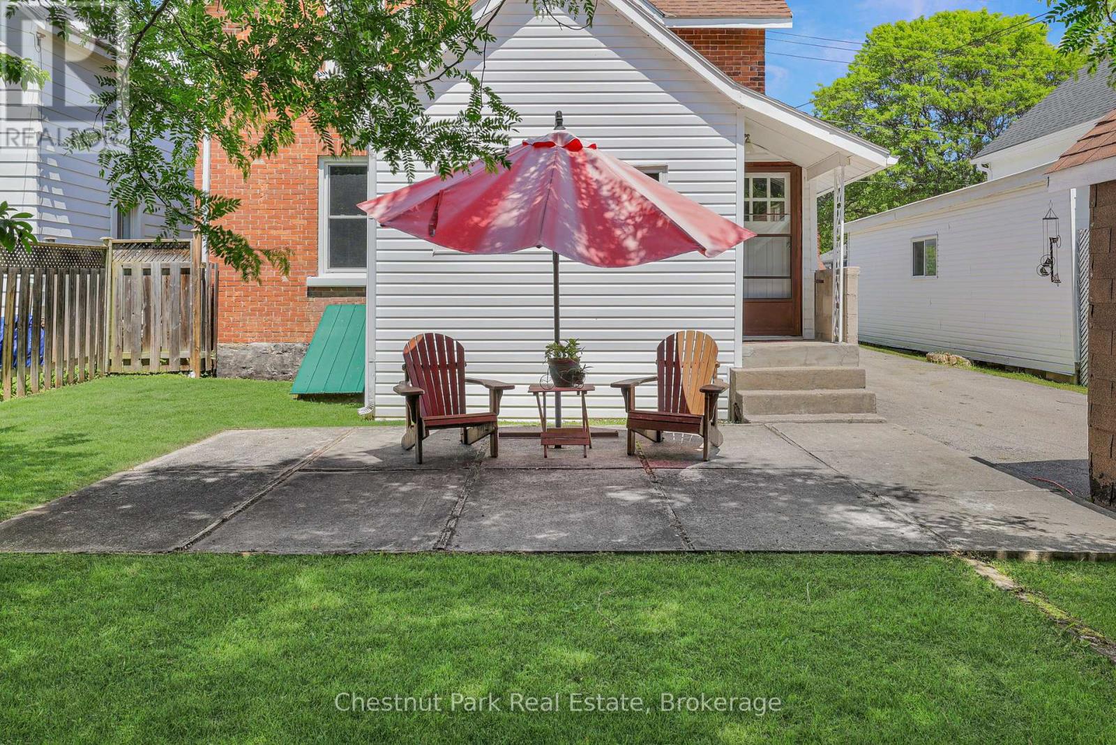 435 13TH STREET W - 41