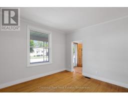 Bedroom 2 - 435 13th Street W, Owen Sound, ON N4K3W8 Photo 7