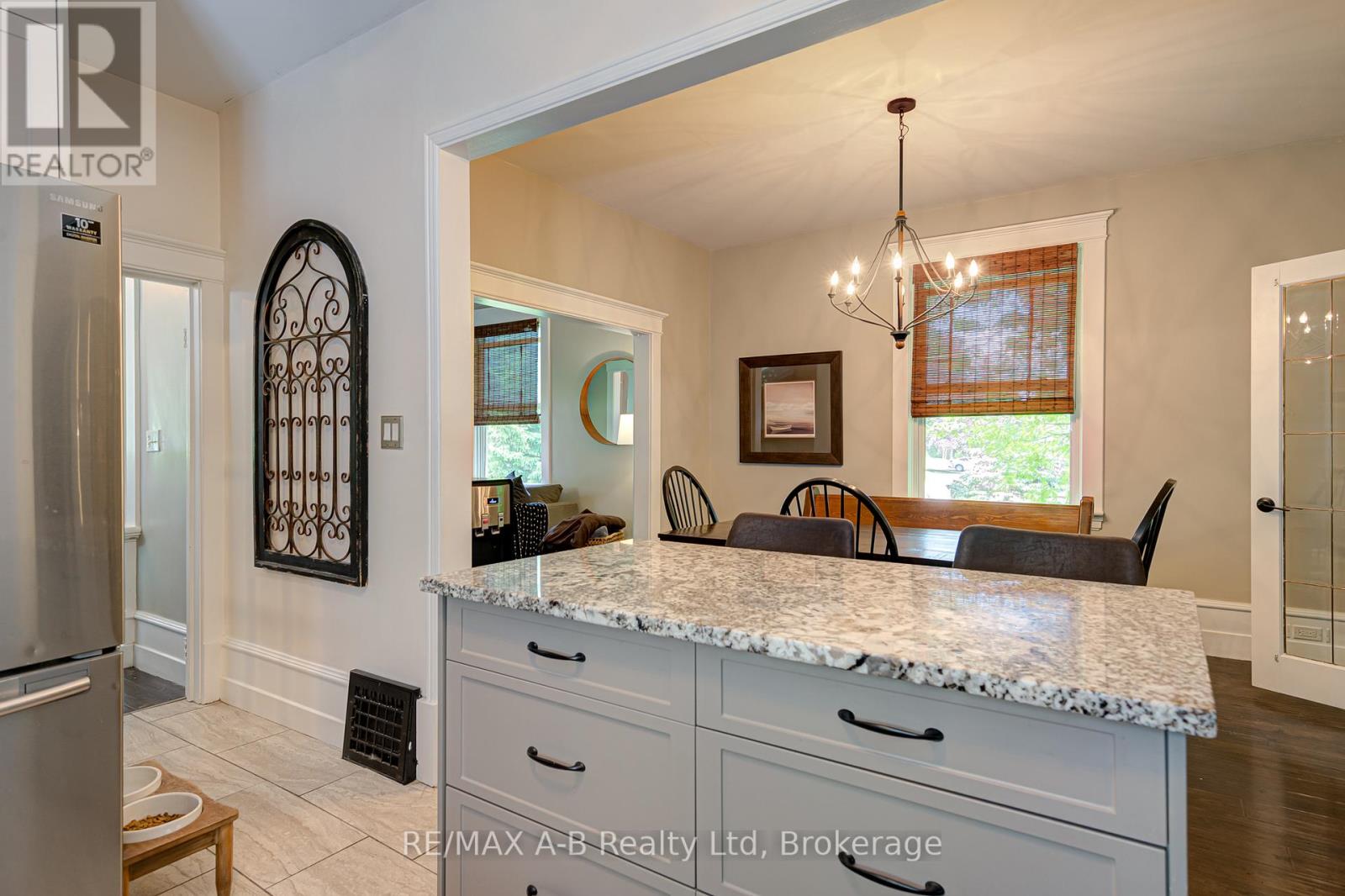77 BLANSHARD STREET - 22
