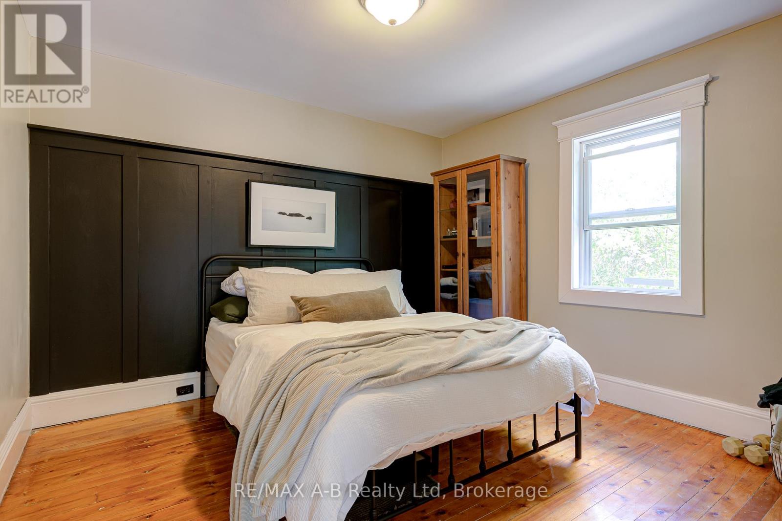 77 BLANSHARD STREET - 32