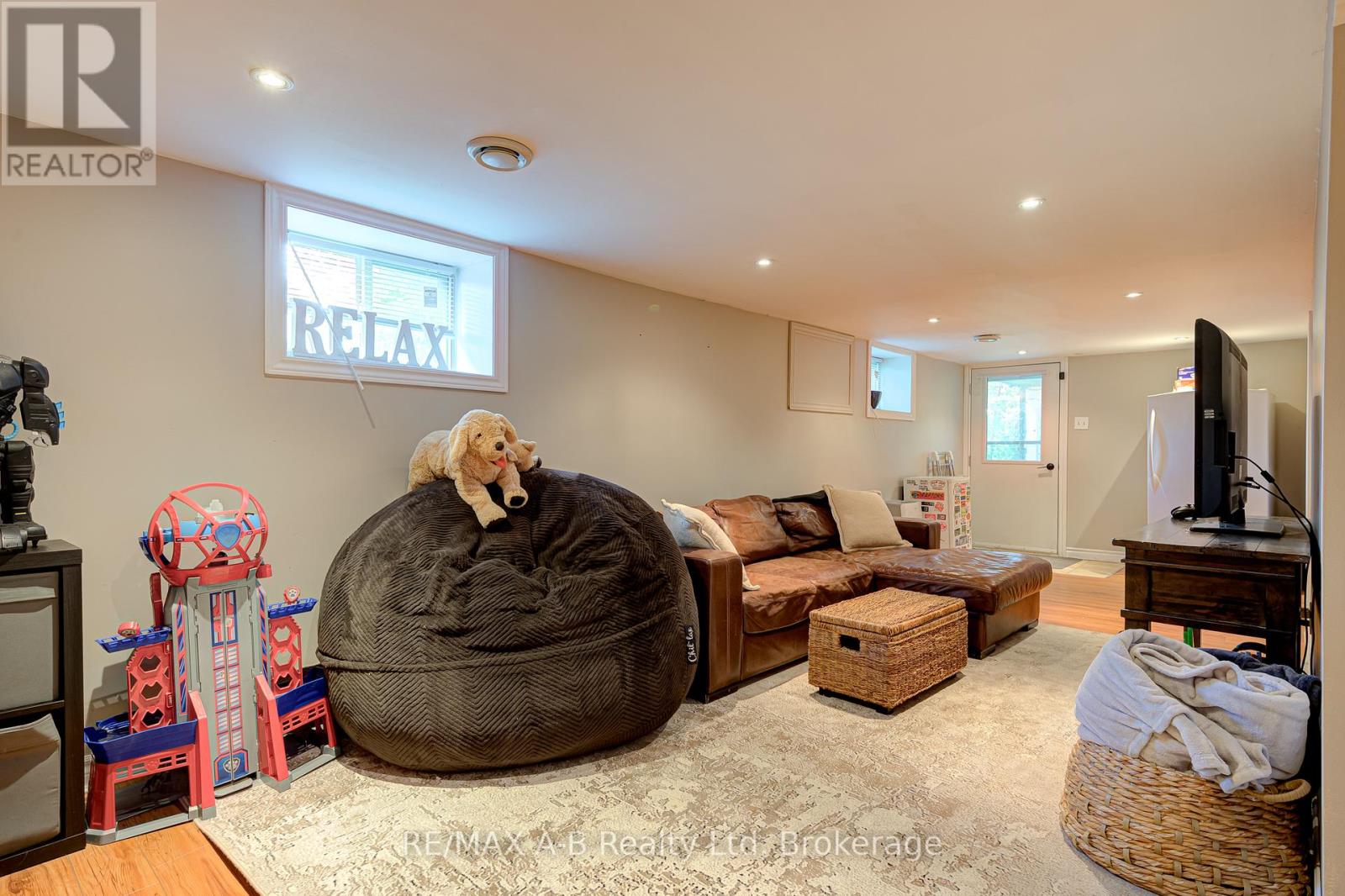 77 BLANSHARD STREET - 36