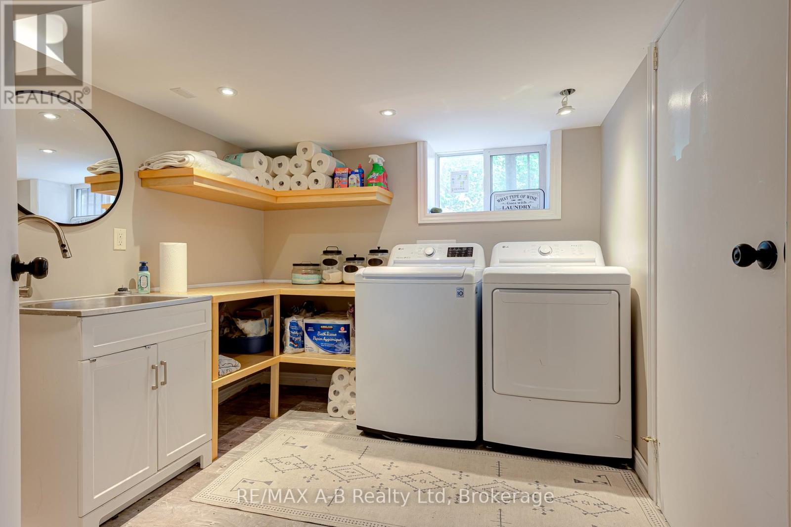 77 BLANSHARD STREET - 39