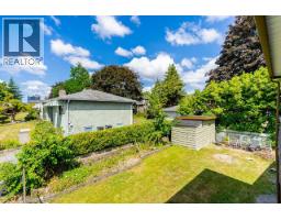5089 Inman Avenue, Burnaby, BC V5G2Y7 Photo 8