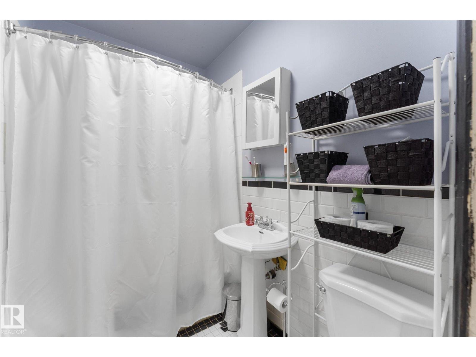 11727 129 ST NW - 21