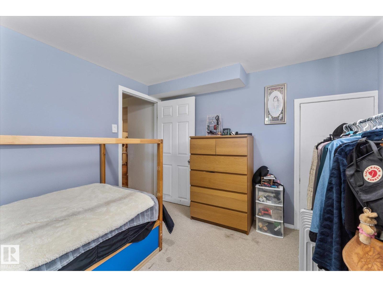 11727 129 ST NW - 28