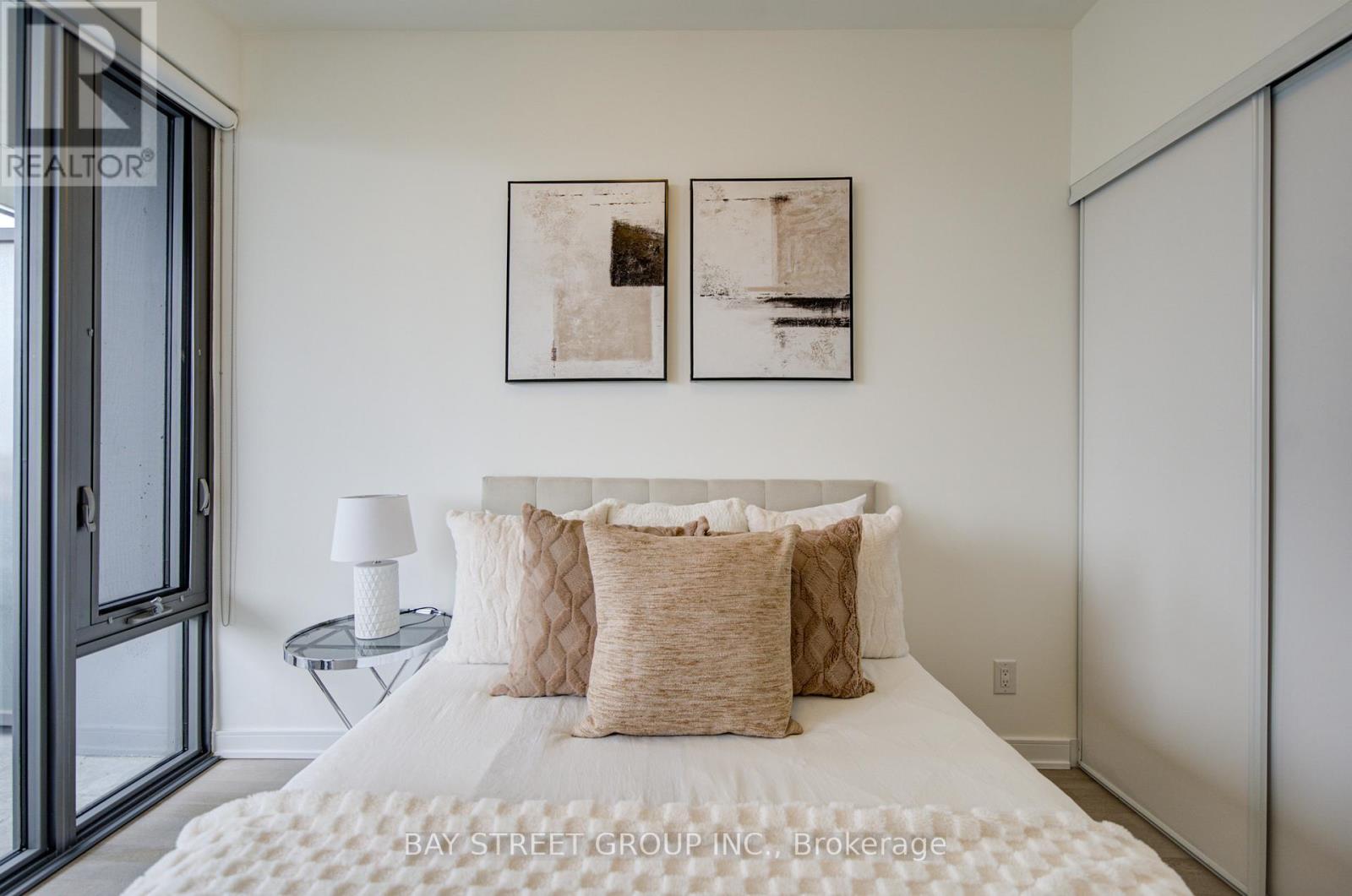 #2308 57 ST JOSEPH STREET - 12