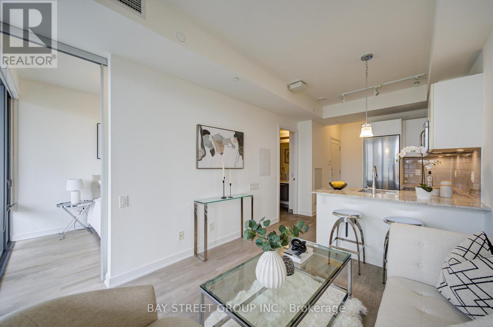 #2308 57 ST JOSEPH STREET - 9