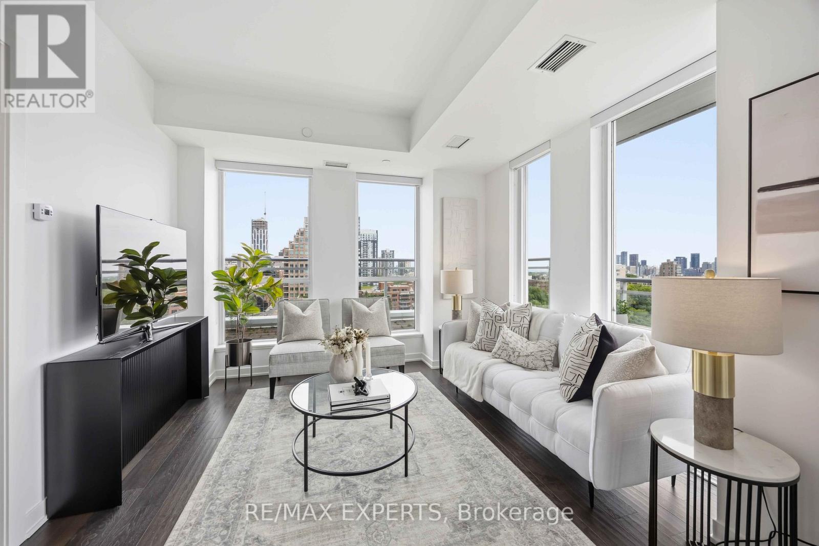 #1007 223 ST CLAIR AVENUE W - 9