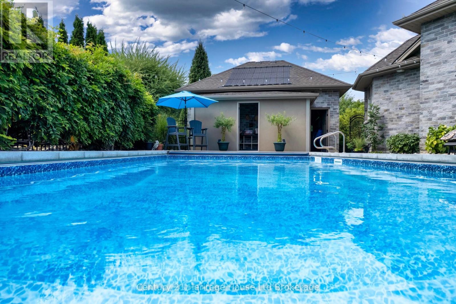 563 LAKEVIEW DRIVE - 37