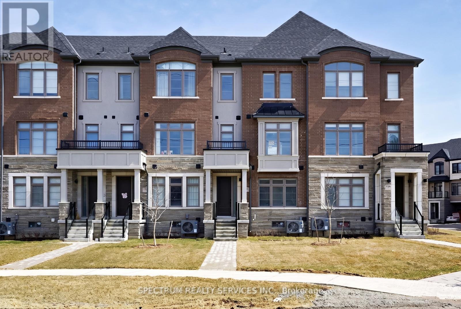 176 DE LA ROCHE DRIVE - 1