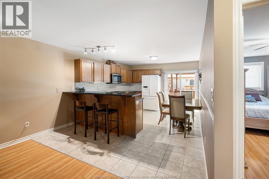11827 BOULDER CRESCENT - 18
