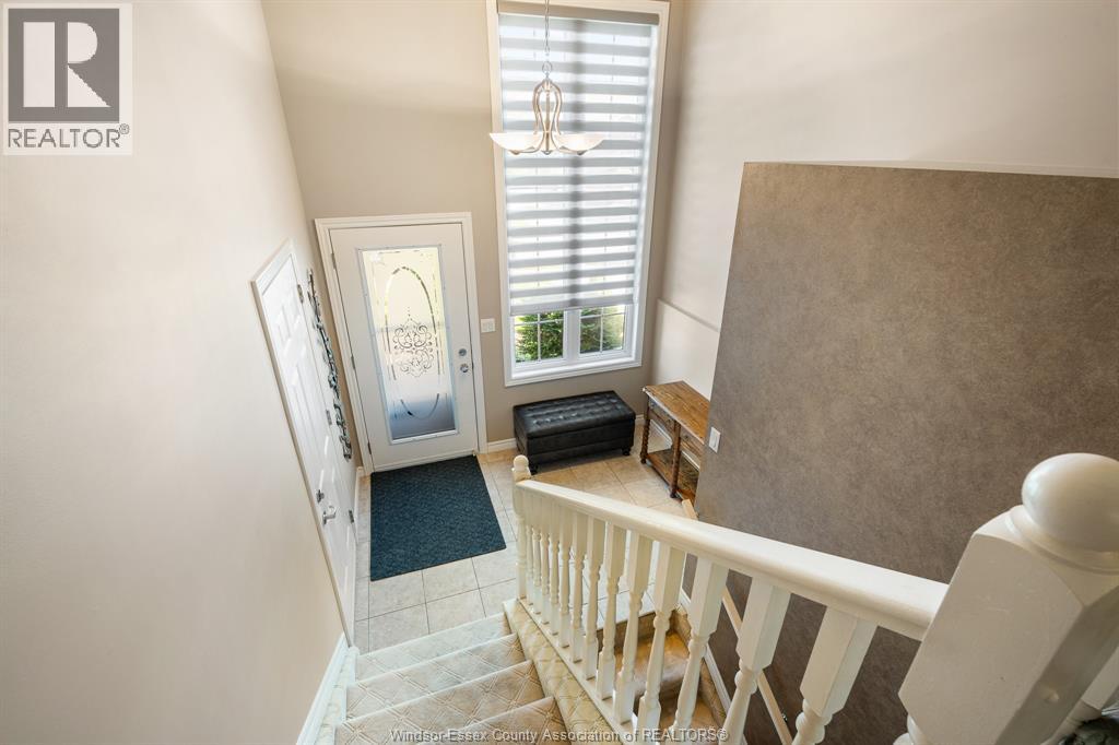 11827 BOULDER CRESCENT - 11