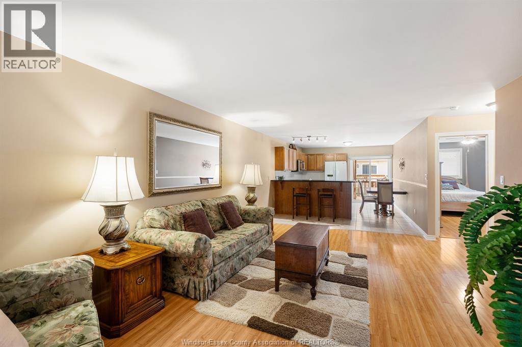11827 BOULDER CRESCENT - 13