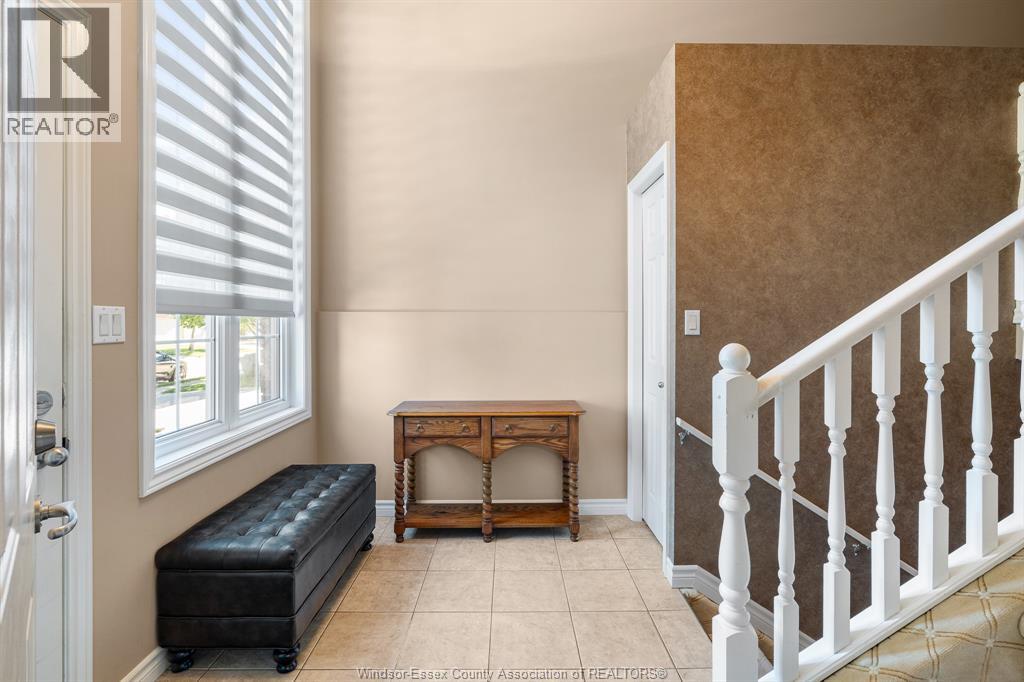 11827 BOULDER CRESCENT - 24