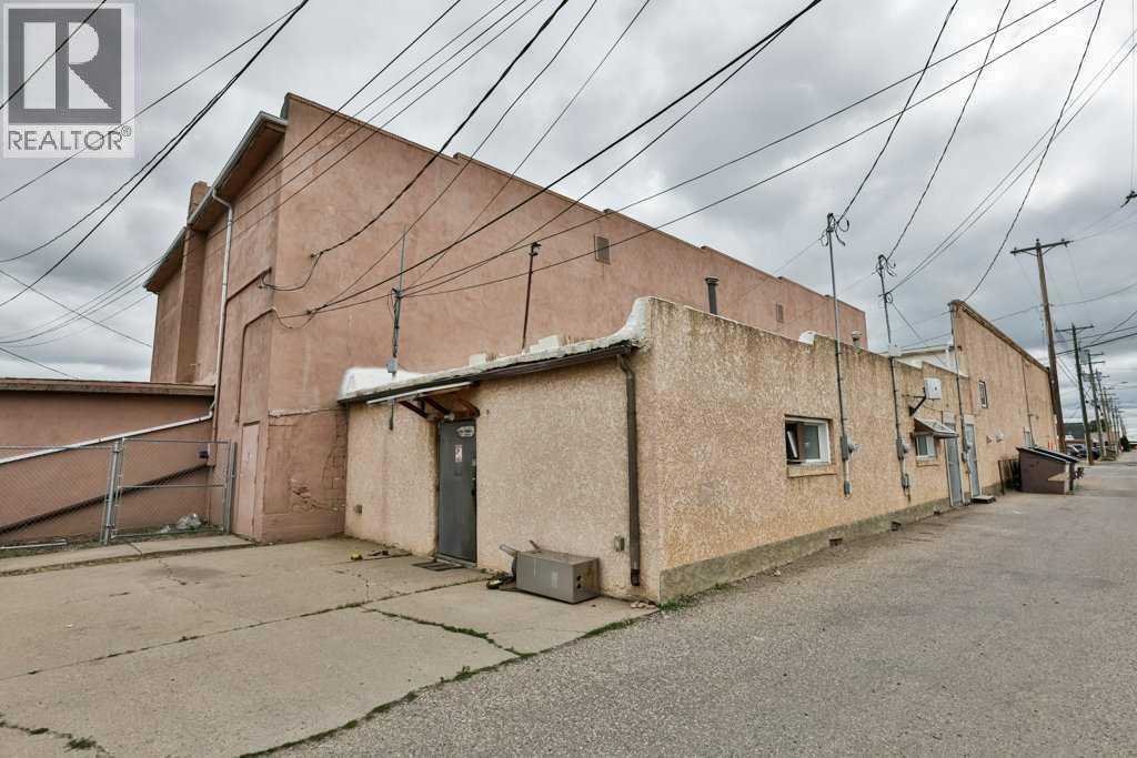 5224 48 Avenue — photo 9