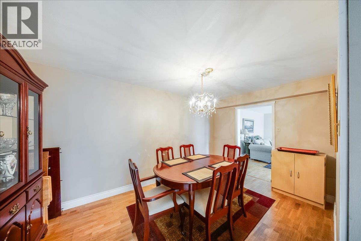 2390 McLeod Avenue - 14
