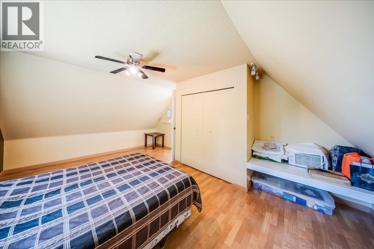 2390 McLeod Avenue - 41