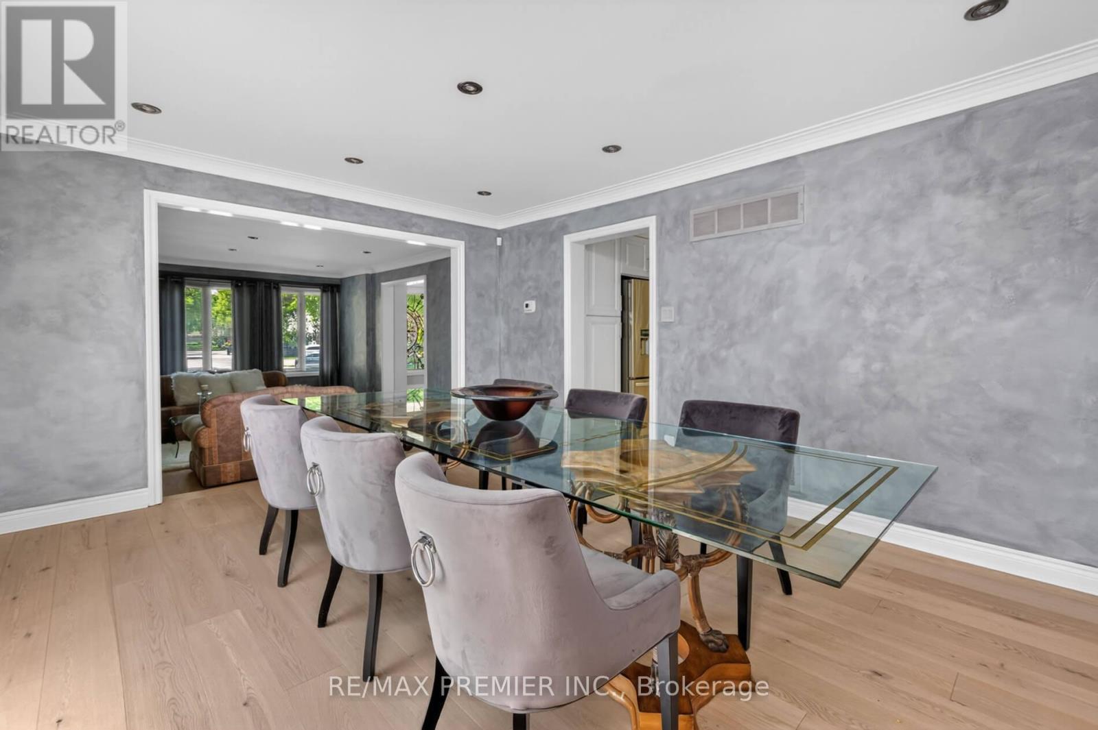 35 LORENGATE PLACE - 9