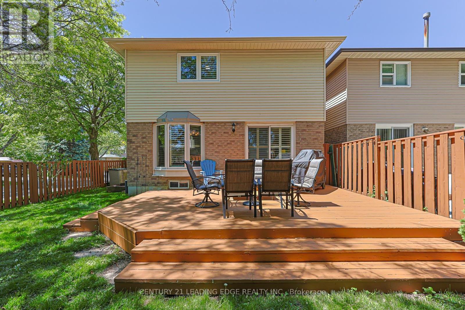 43 BISHOP CRESCENT - 21