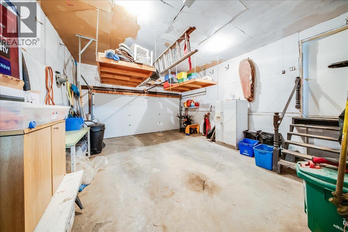 2390 McLeod Avenue - 50