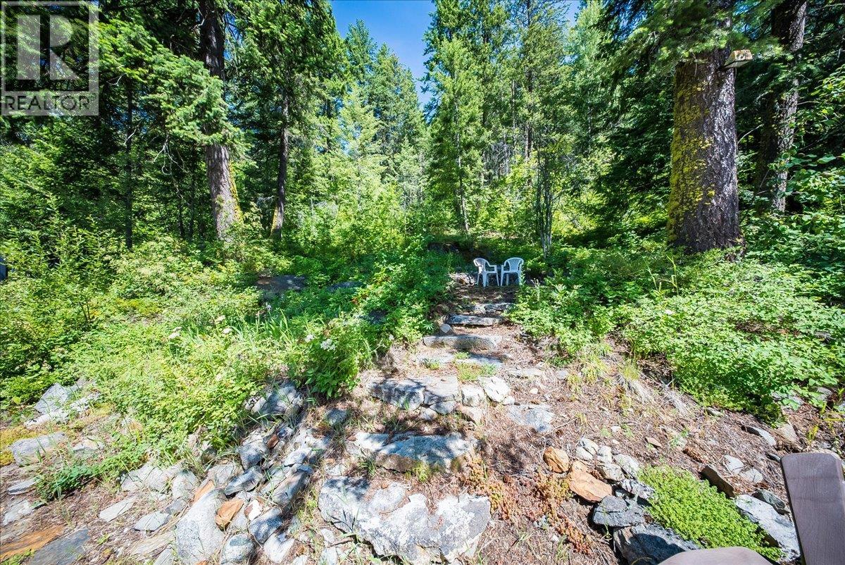 2390 McLeod Avenue - 61