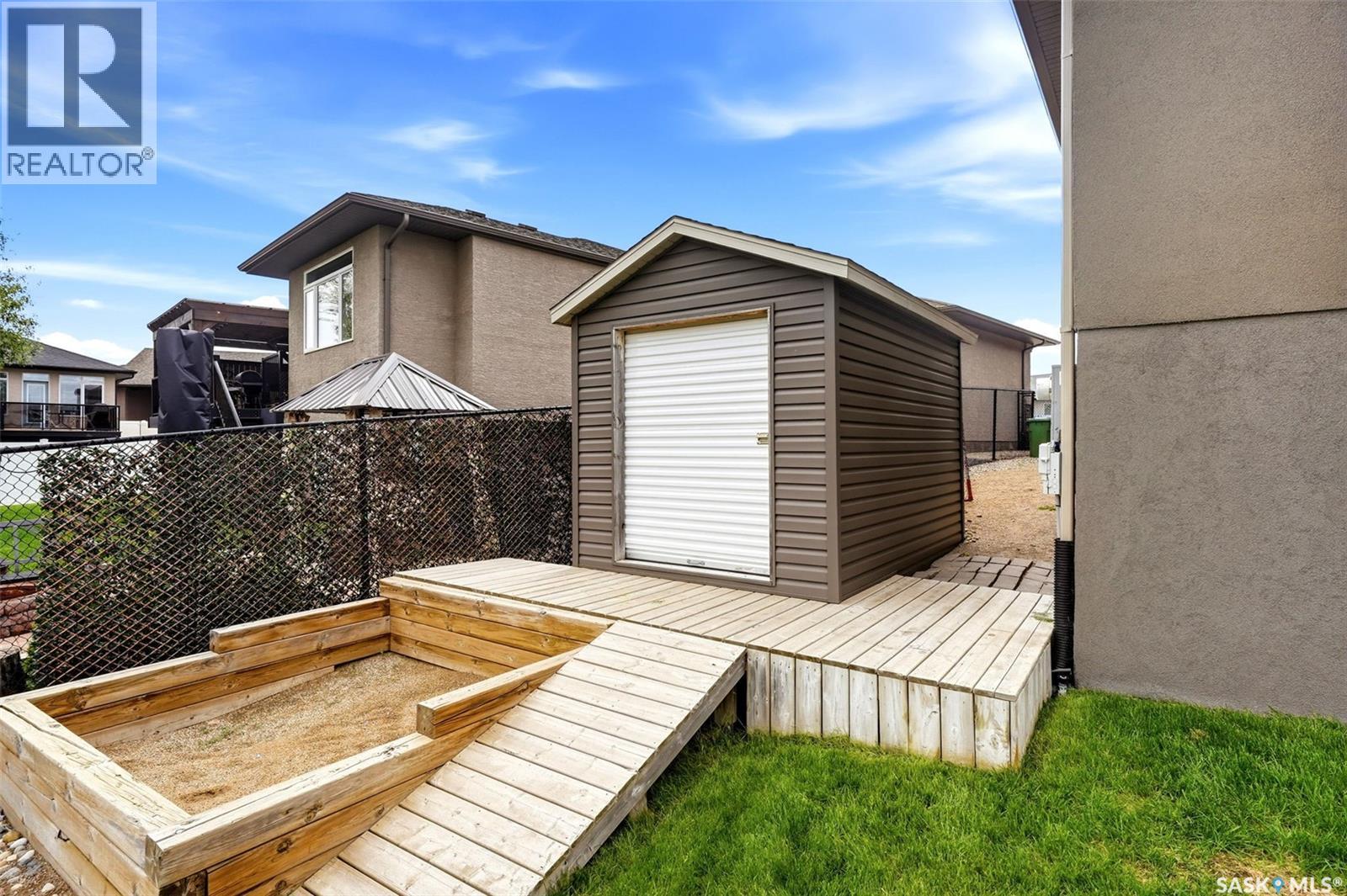 164 Oxbow CRESCENT — photo 50