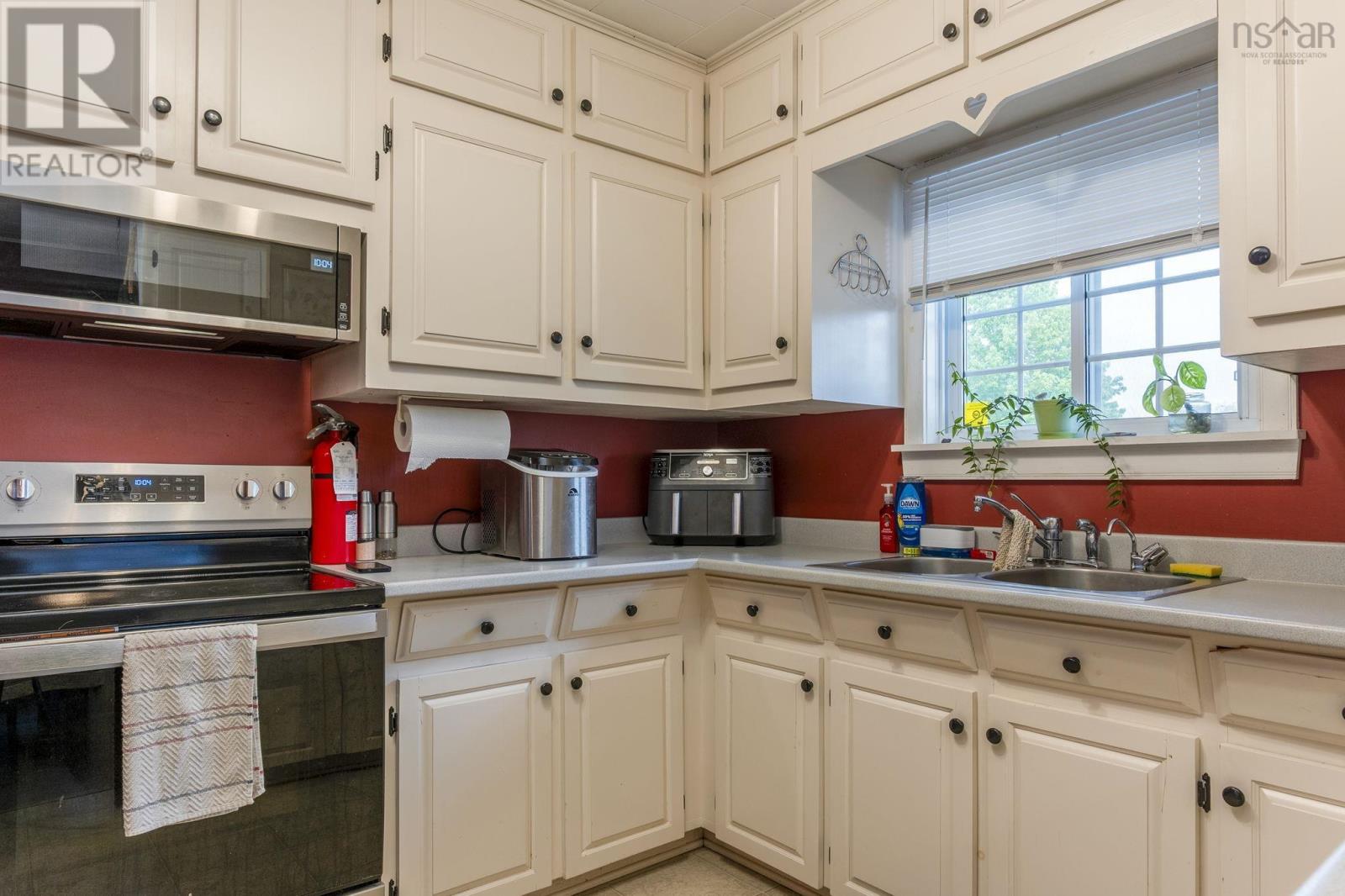 1878 Torbrook Road - 14