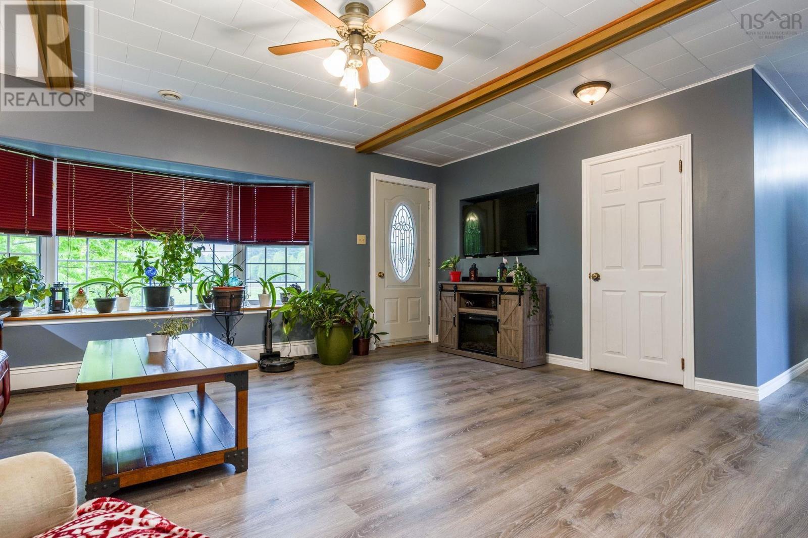 1878 Torbrook Road - 12