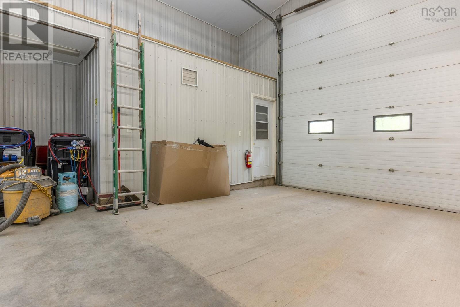 1878 Torbrook Road - 33