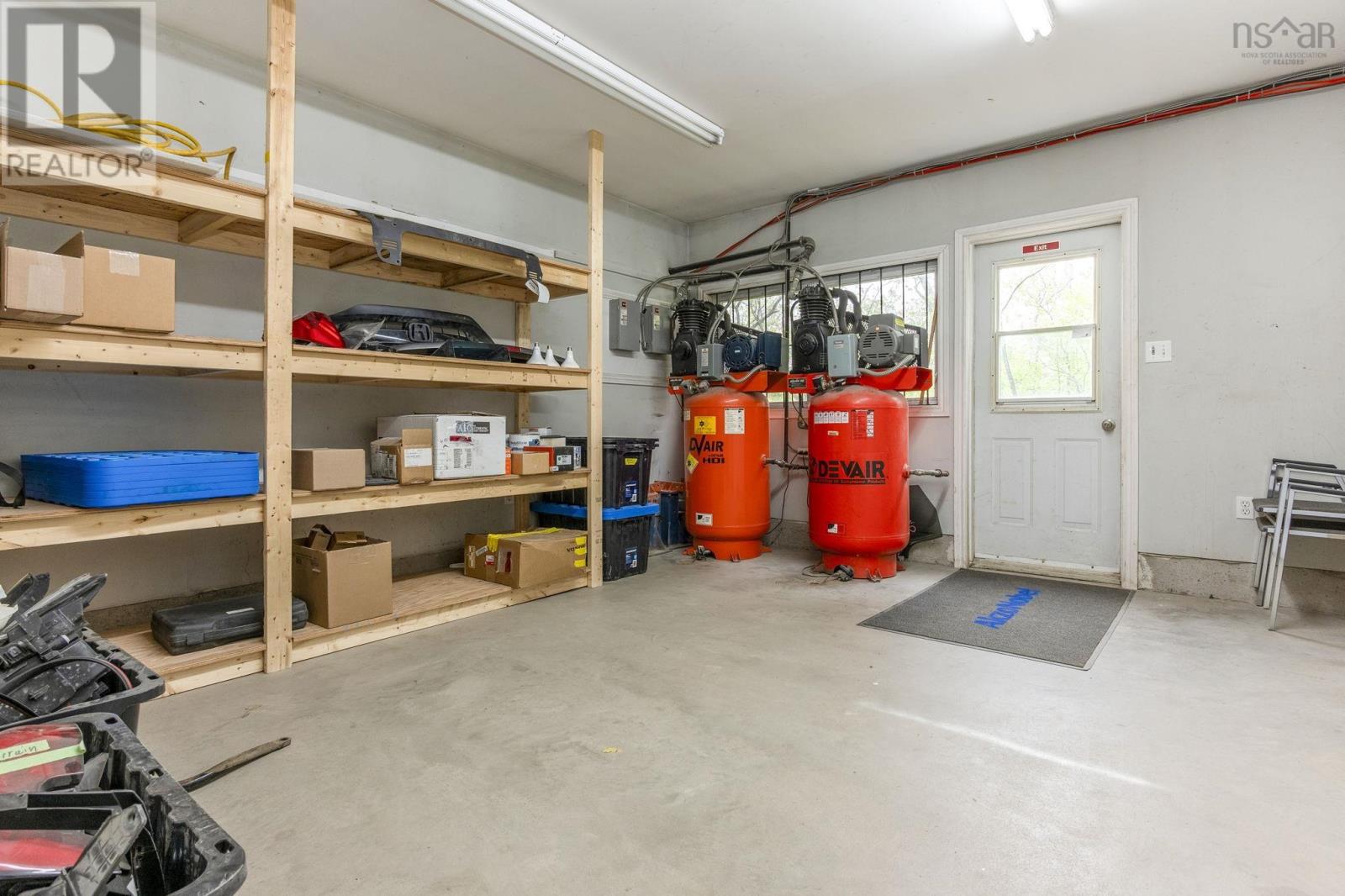 1878 Torbrook Road - 43