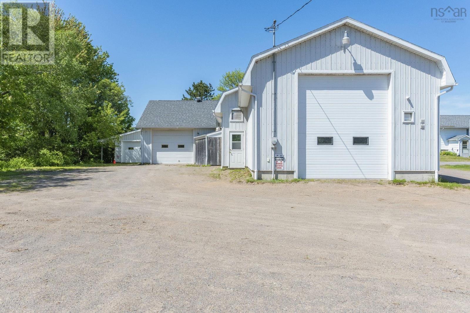 1878 Torbrook Road - 46