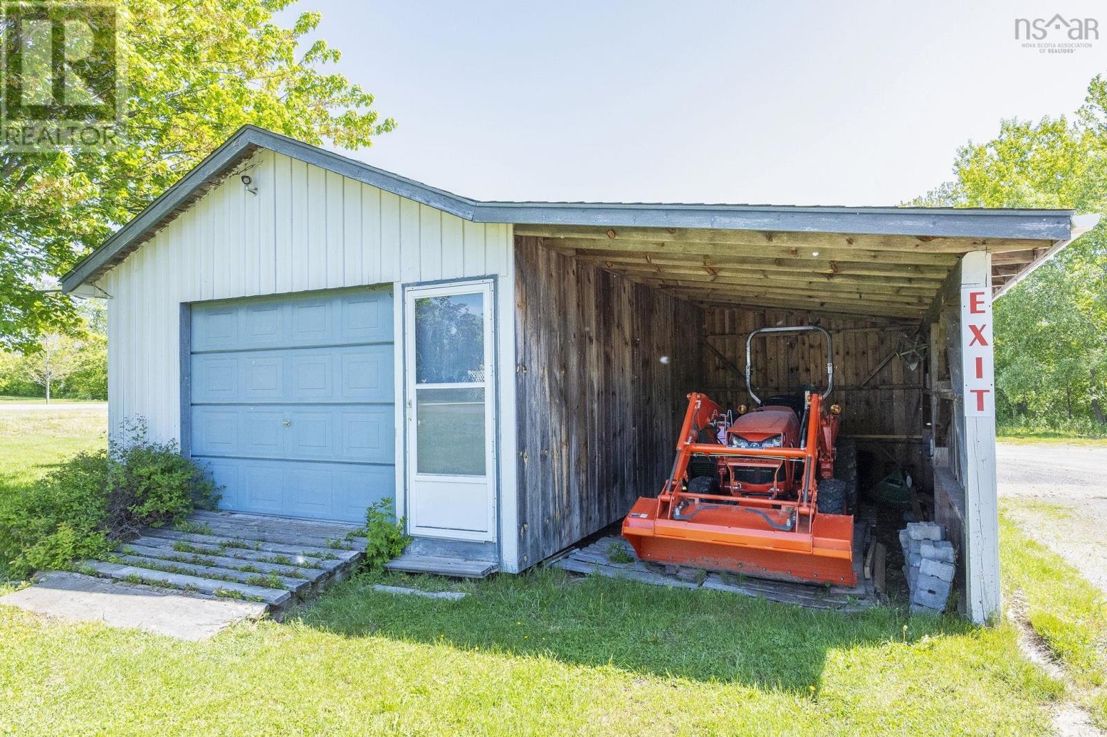 1878 Torbrook Road - 47