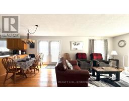 25 Kentucky Avenue, Wasaga Beach, ON L9Z3A8 Photo 9