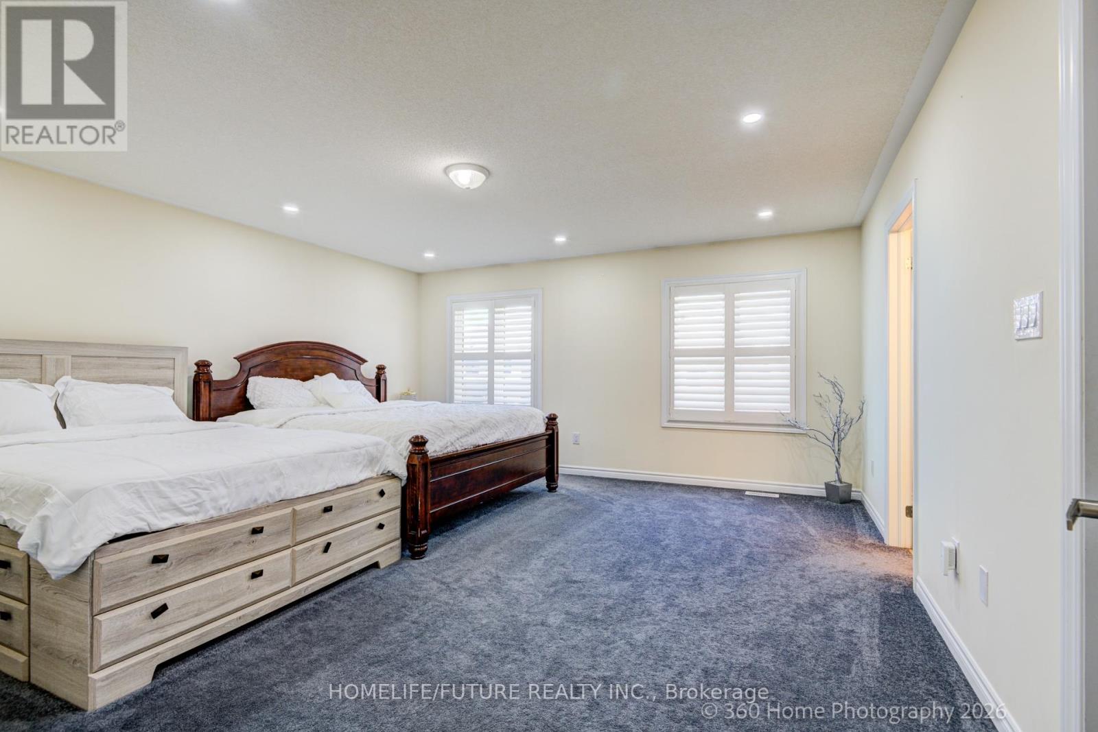 42 SAMUEL CRESCENT - 17