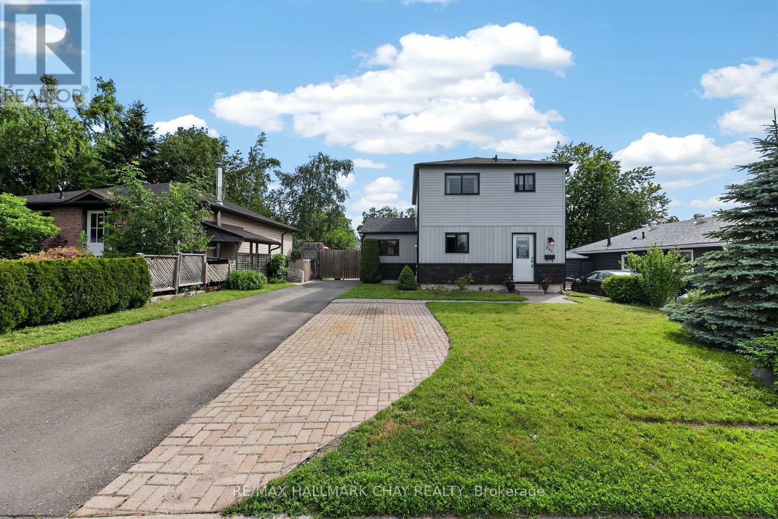 243 LETITIA STREET - 1