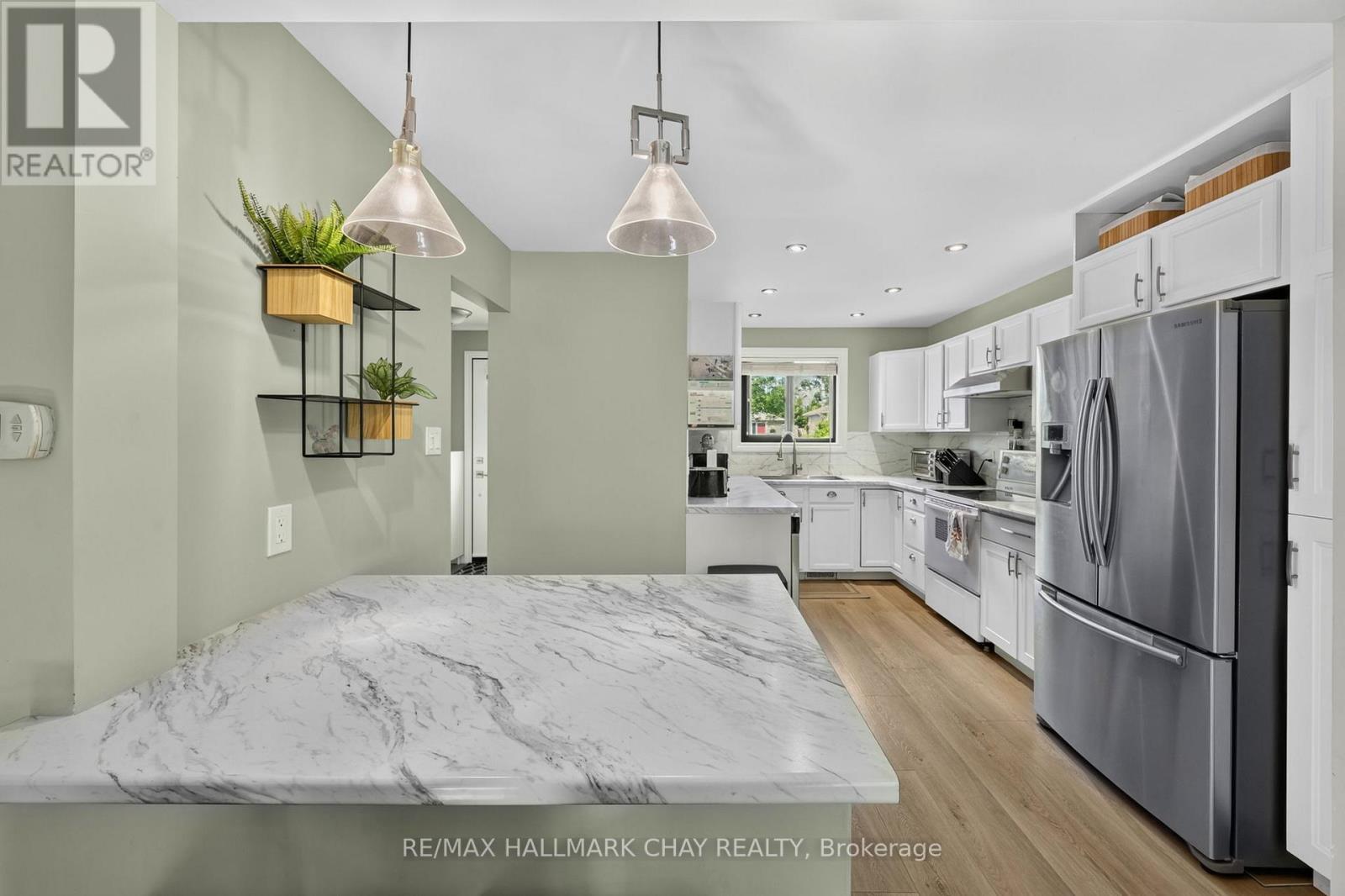 243 LETITIA STREET - 22