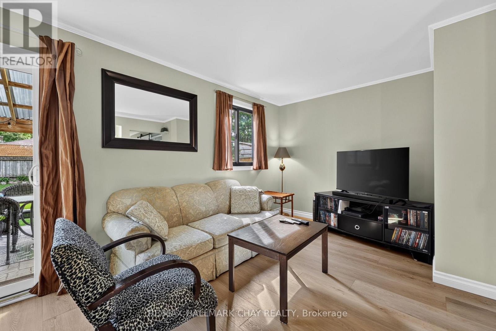 243 LETITIA STREET - 25